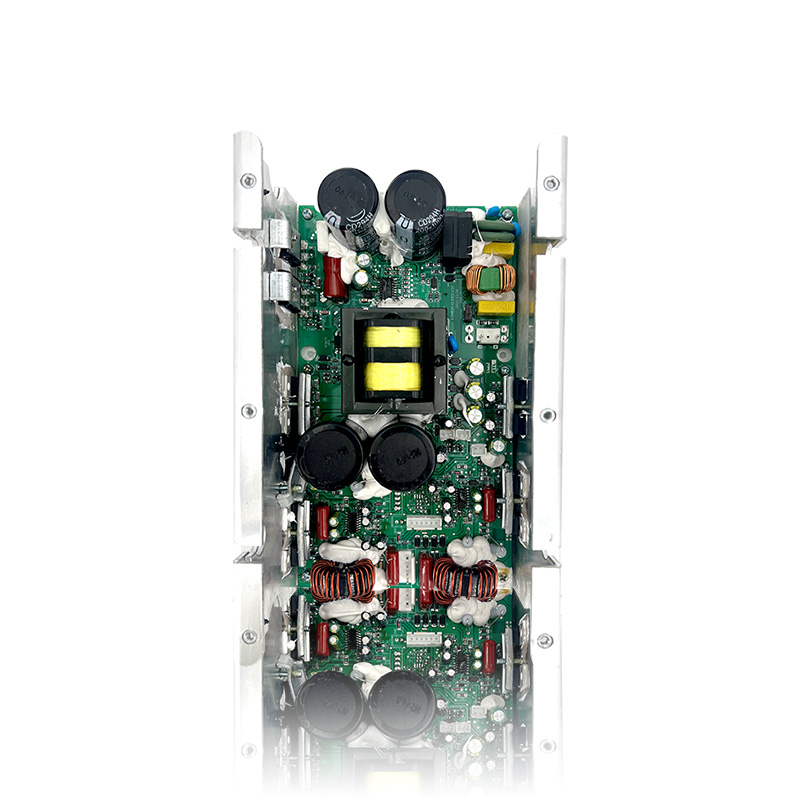 EON521 + 1200 : Module d'amplificateur de puissance de caisson de basses LP 1000 W/8 ohm Pro Audio BTL