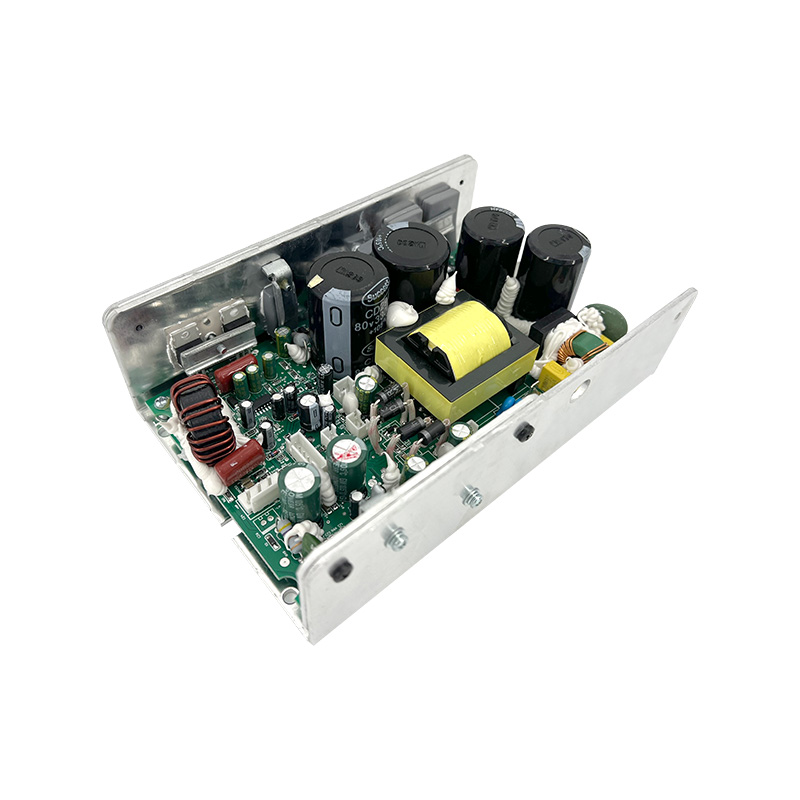 EON180S : Module amplificateur de puissance pour caisson de basses en bois LP 400 W/4 ohm classe D